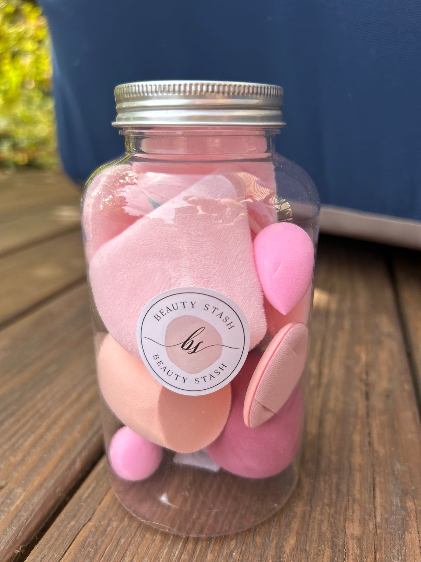 Luxe Makeup Blender Jar – 14-Piece Beauty Sponge & Blender Set for Flawless Makeup