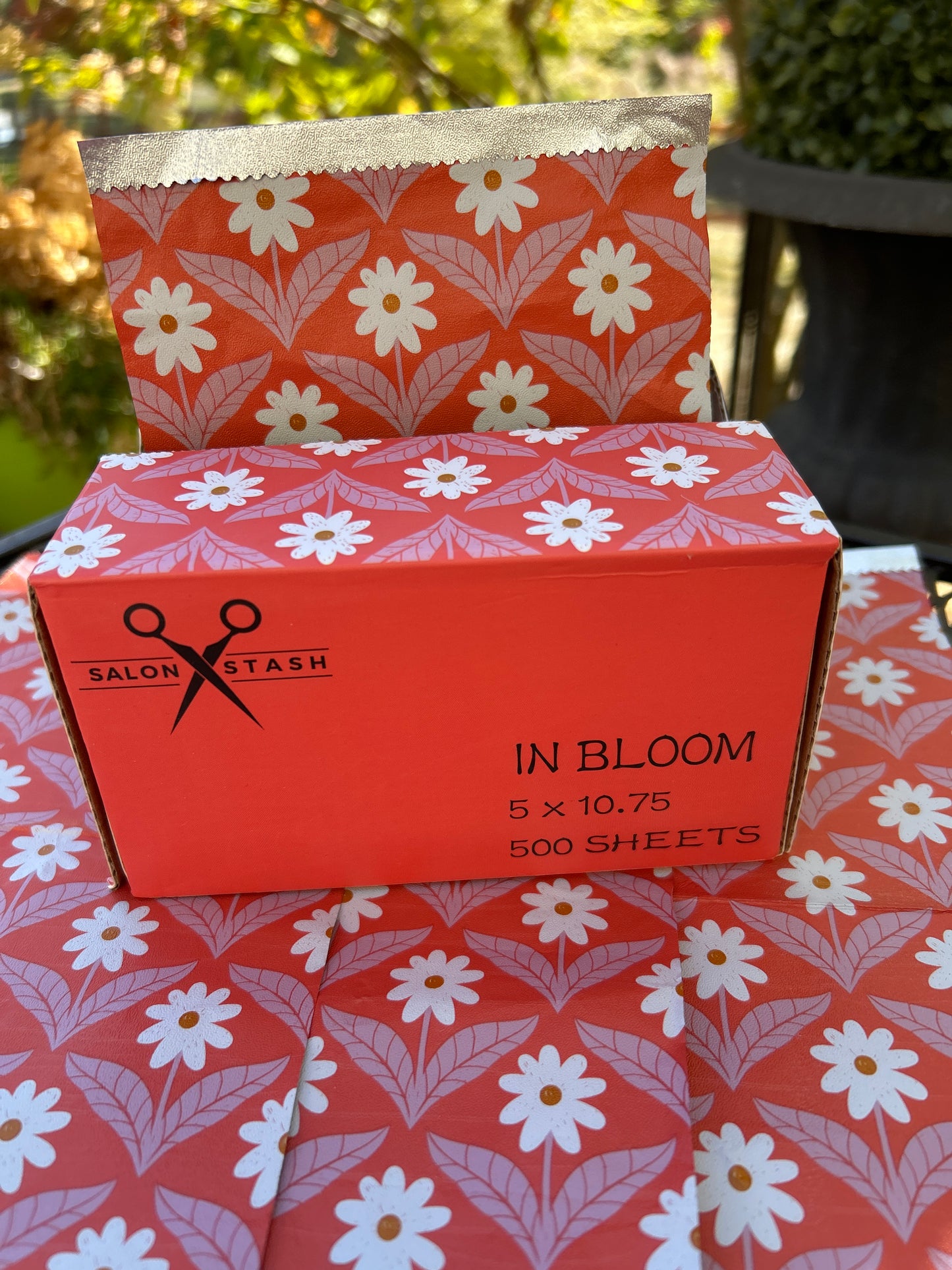 Salon Stash IN BLOOM  Pre-Cut, Pop-up Hair Foils – 500 Sheets